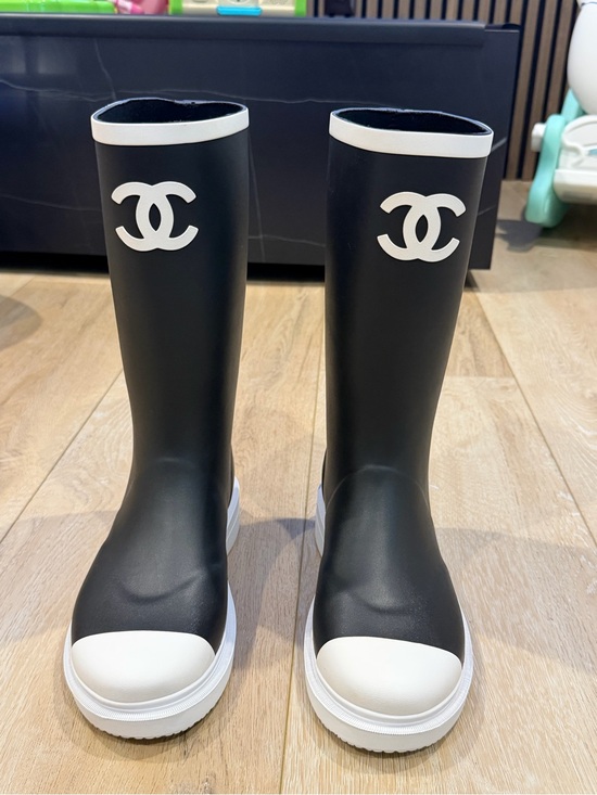 CHANEL Other - Chanel rain boots